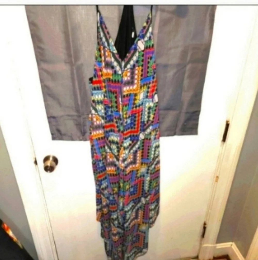 City Chic 'Prism' Print Handkerchief Hem Maxi Dress size 22 - Picture 2 of 5